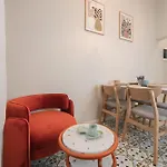 Downtown Tirana Apartment Delux Shallvaret